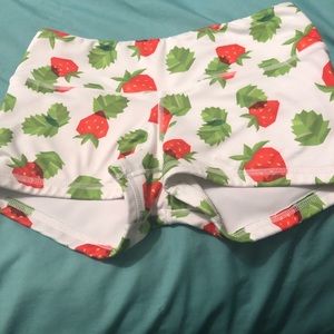 Strawberry Fleo shorts. Size small